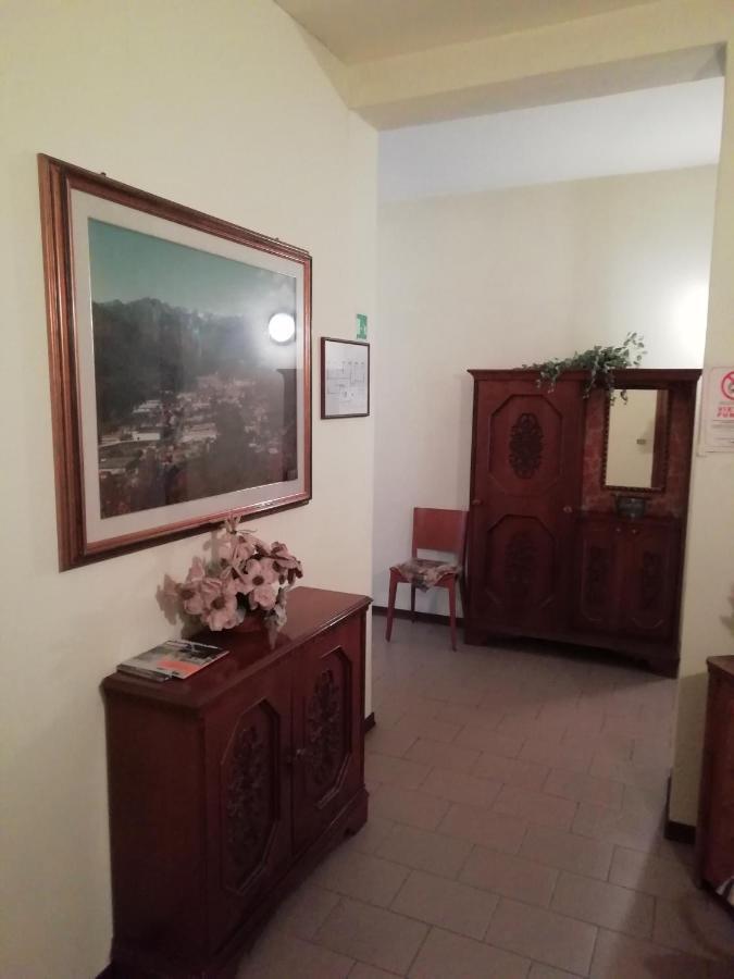 Bar Nuovo Mondo Mussolino Bagian luar foto